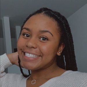 Meet your Posher, Madeline